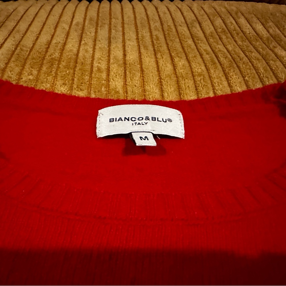 Bianco & Blu Red Sweater